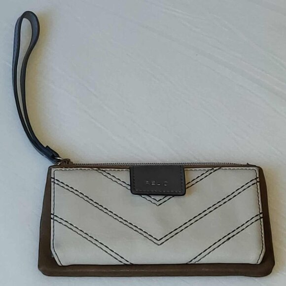 Relic Wristlet Wallet Neutral Normcore Classic - Picture 1 of 9